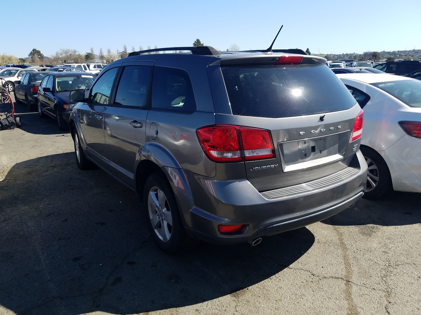 Photo 2 VIN: 3C4PDCBGXCT245846 - DODGE JOURNEY SX 