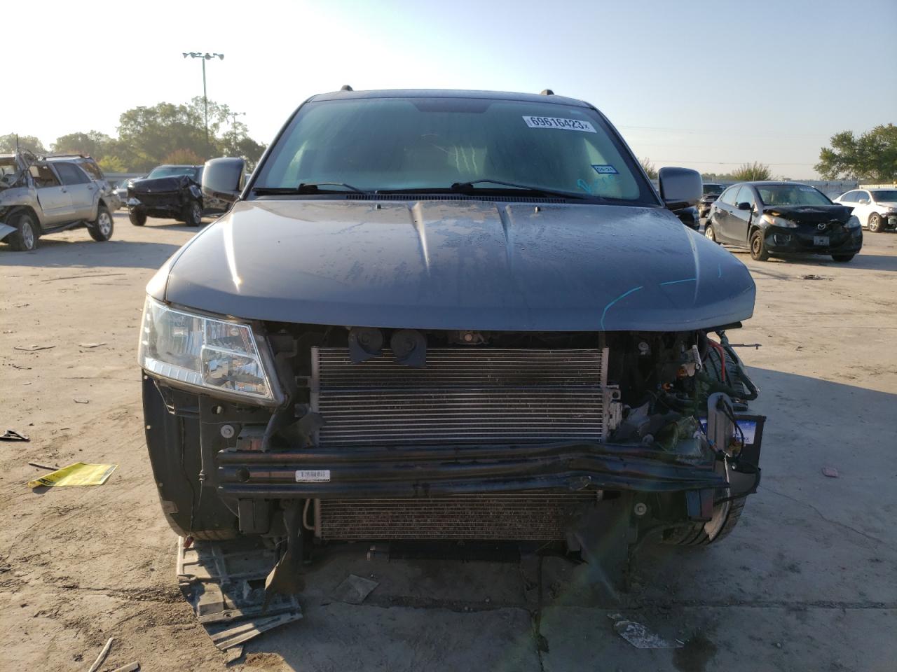 Photo 4 VIN: 3C4PDCBGXCT262436 - DODGE JOURNEY 