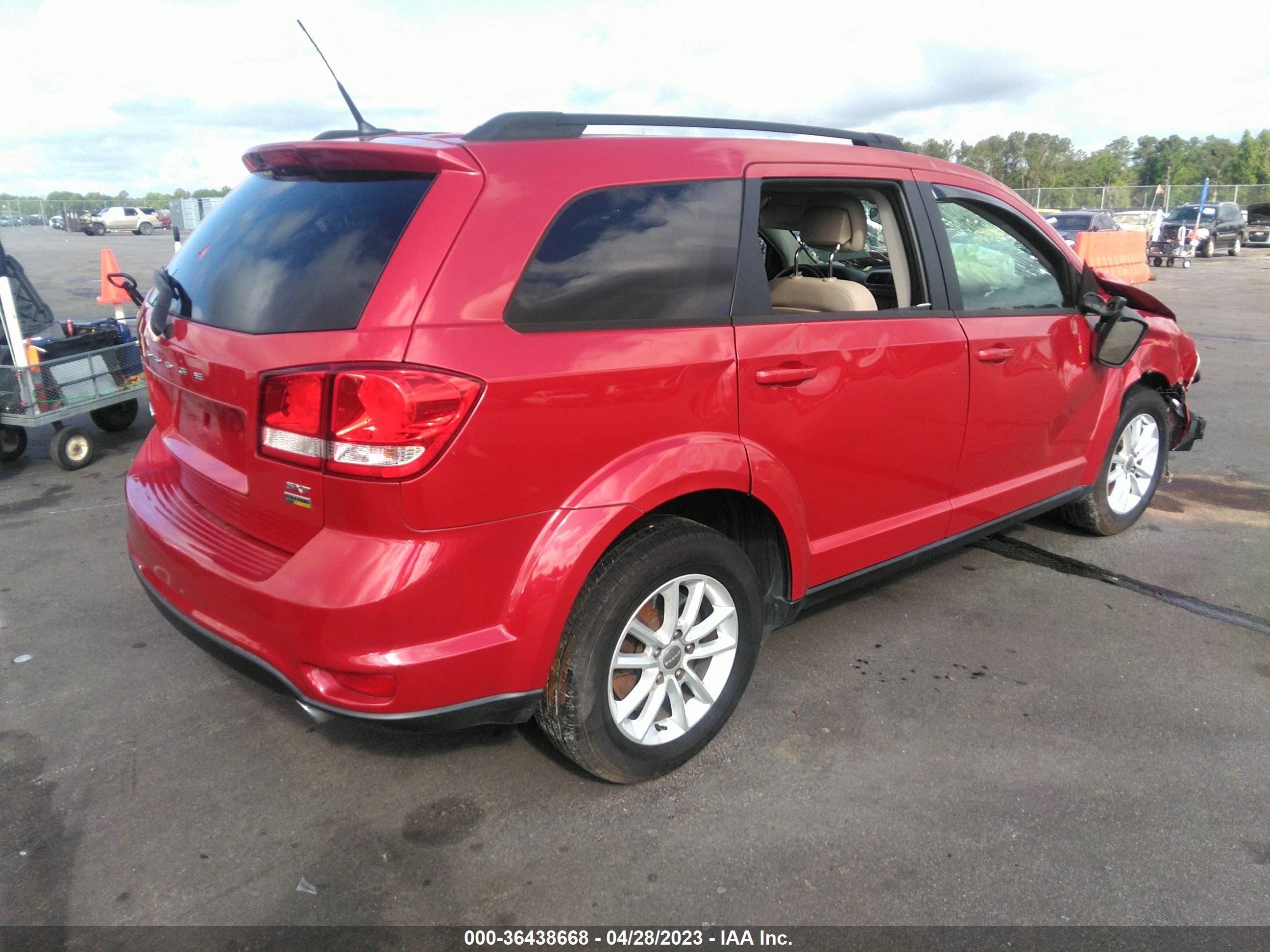 Photo 3 VIN: 3C4PDCBGXFT595272 - DODGE JOURNEY 