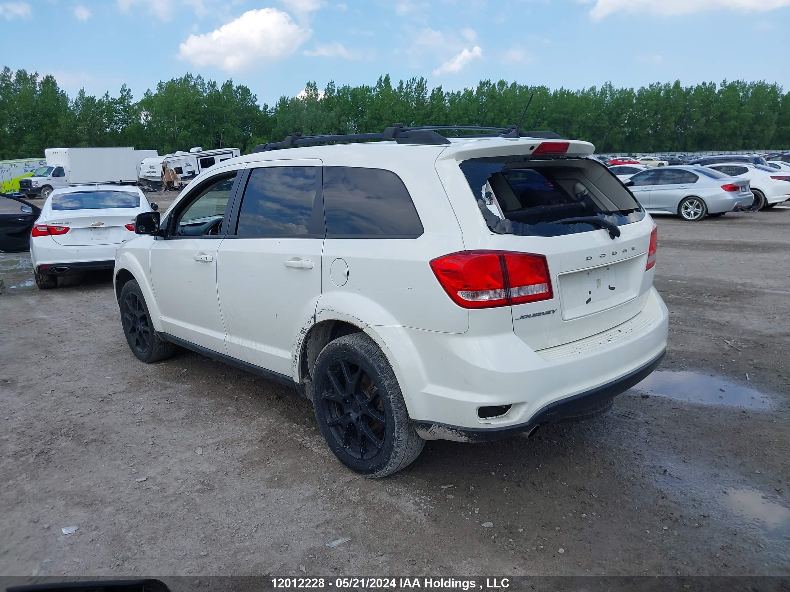 Photo 2 VIN: 3C4PDCCG3GT145432 - DODGE JOURNEY 