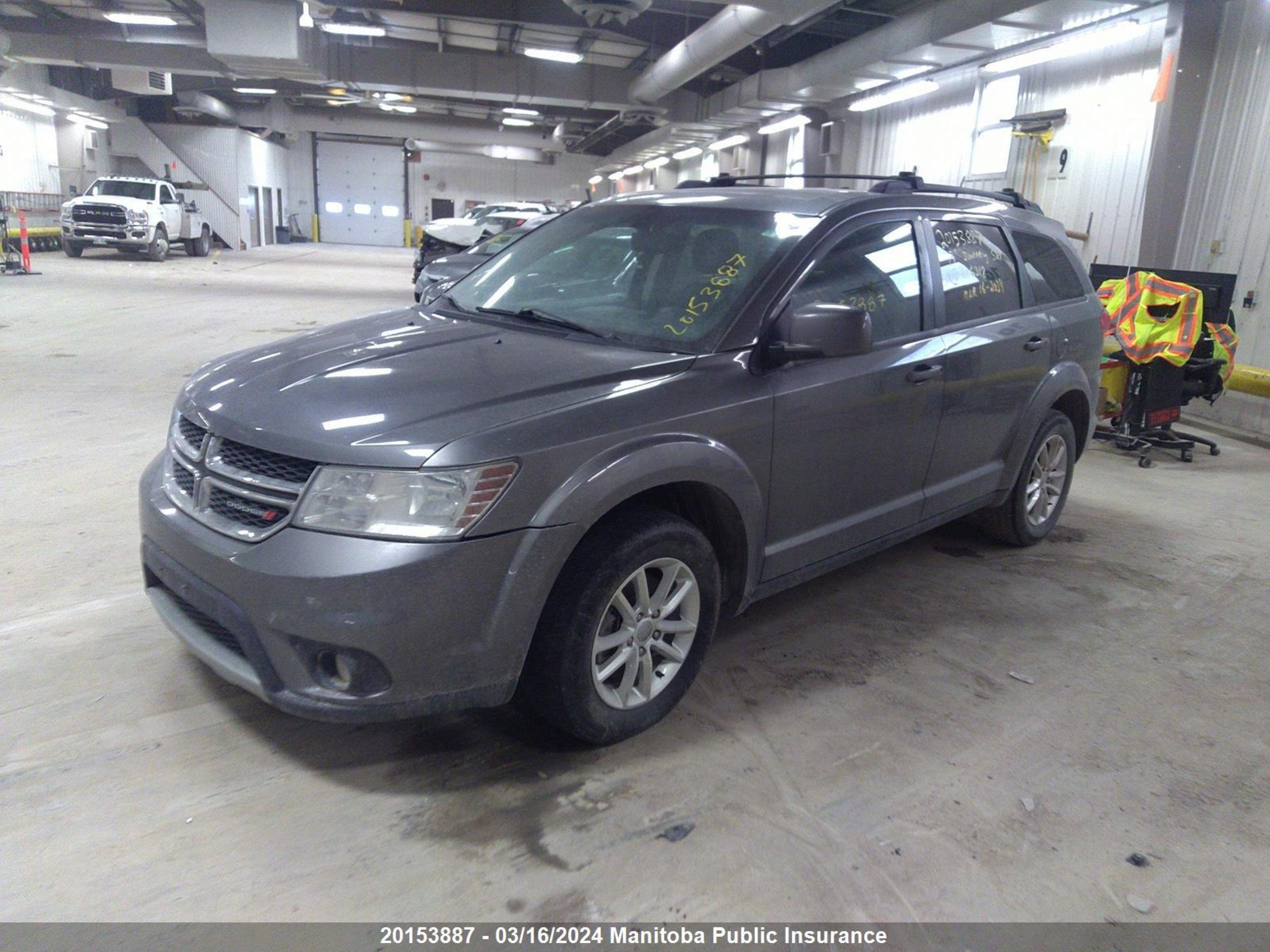 Photo 1 VIN: 3C4PDCCG4DT666218 - DODGE JOURNEY 