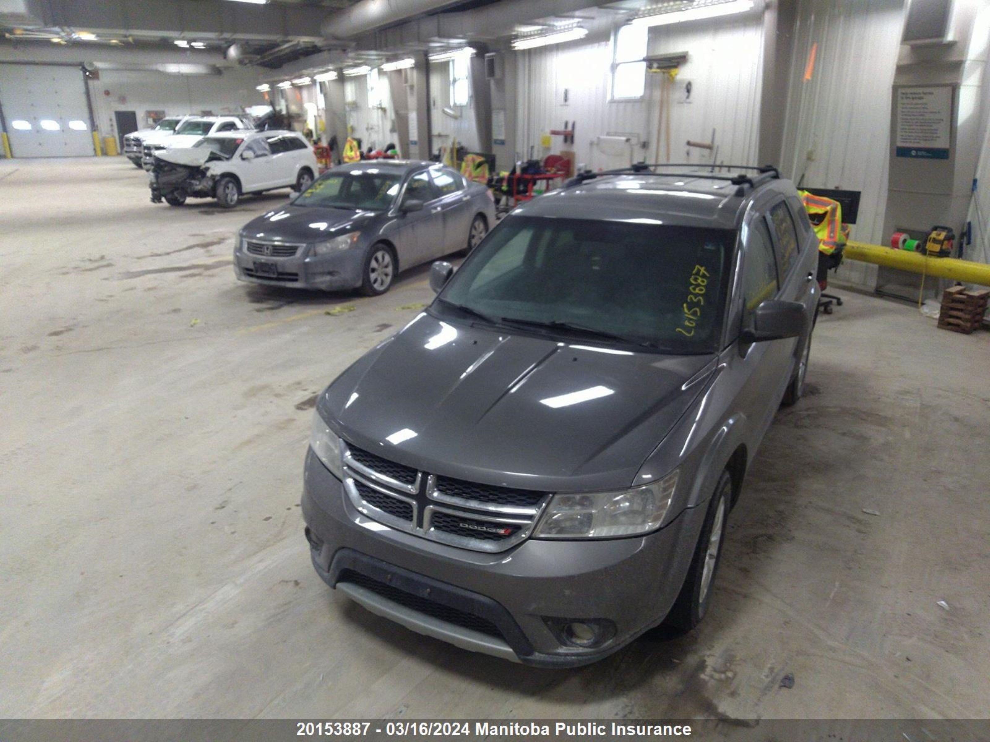 Photo 5 VIN: 3C4PDCCG4DT666218 - DODGE JOURNEY 