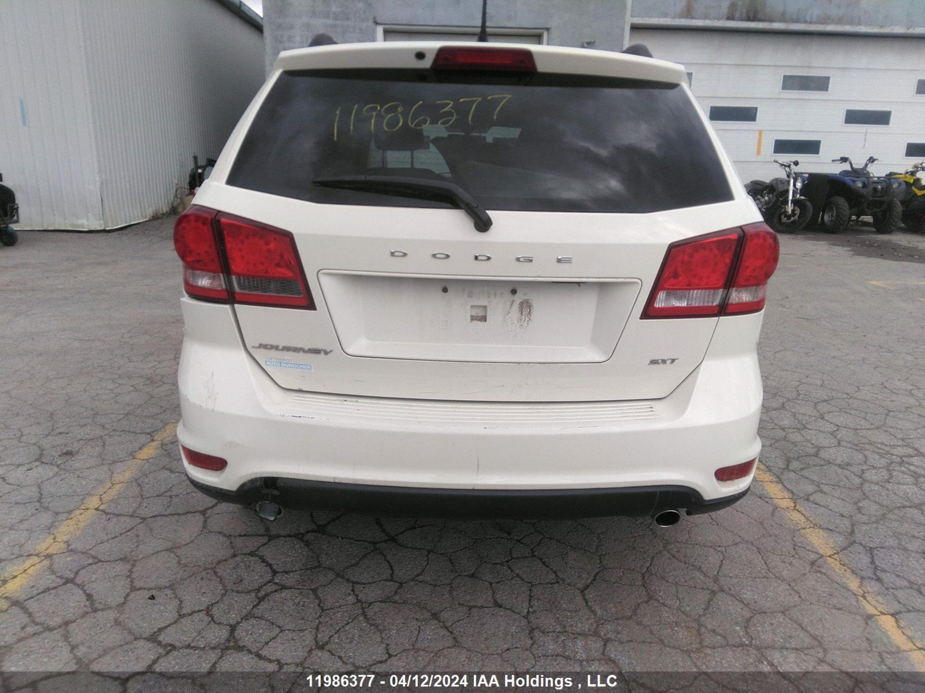 Photo 16 VIN: 3C4PDCCG4ET109424 - DODGE JOURNEY 