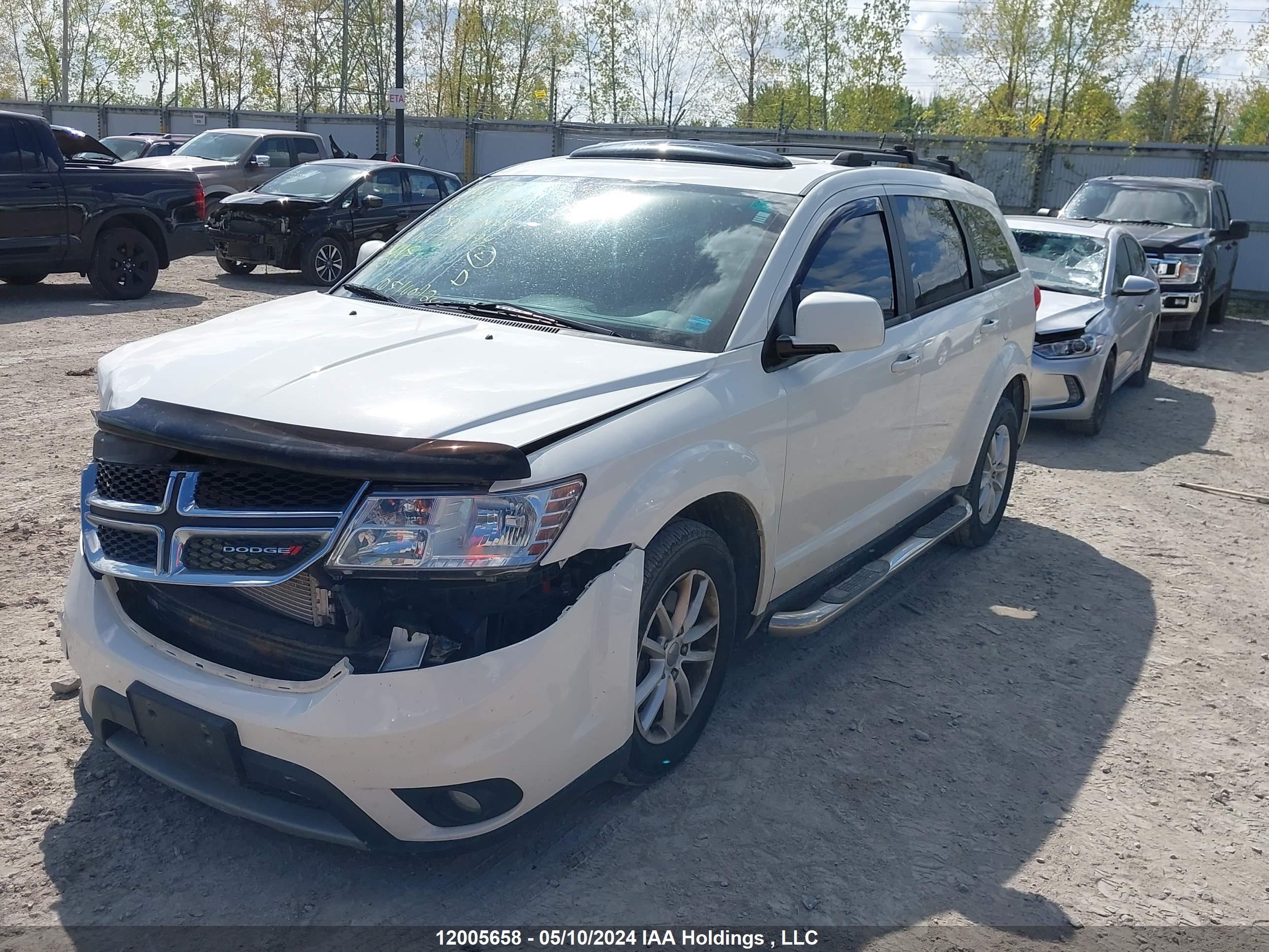 Photo 1 VIN: 3C4PDCCG4ET252194 - DODGE JOURNEY 