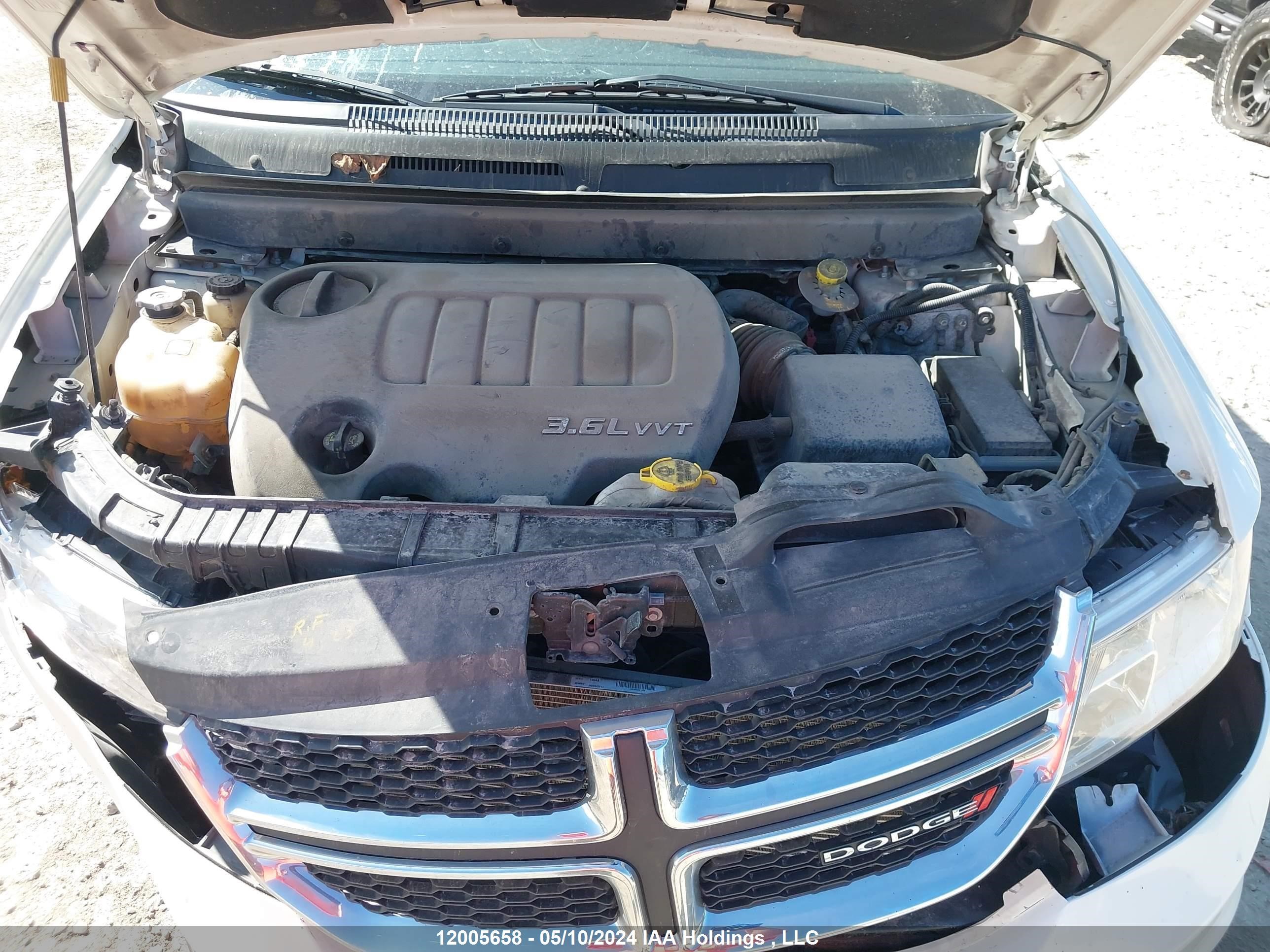 Photo 9 VIN: 3C4PDCCG4ET252194 - DODGE JOURNEY 