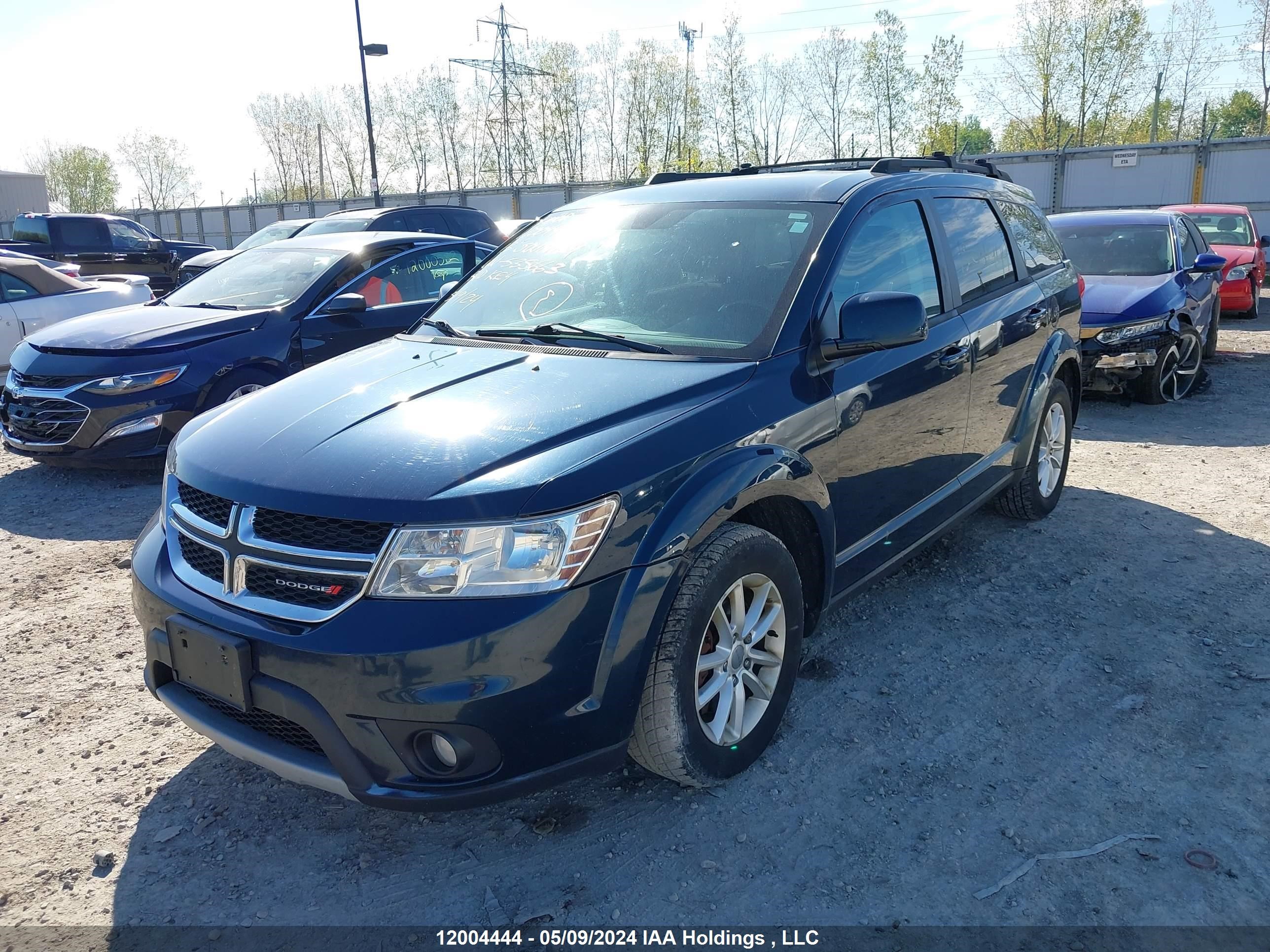 Photo 1 VIN: 3C4PDCCG6DT535663 - DODGE JOURNEY 