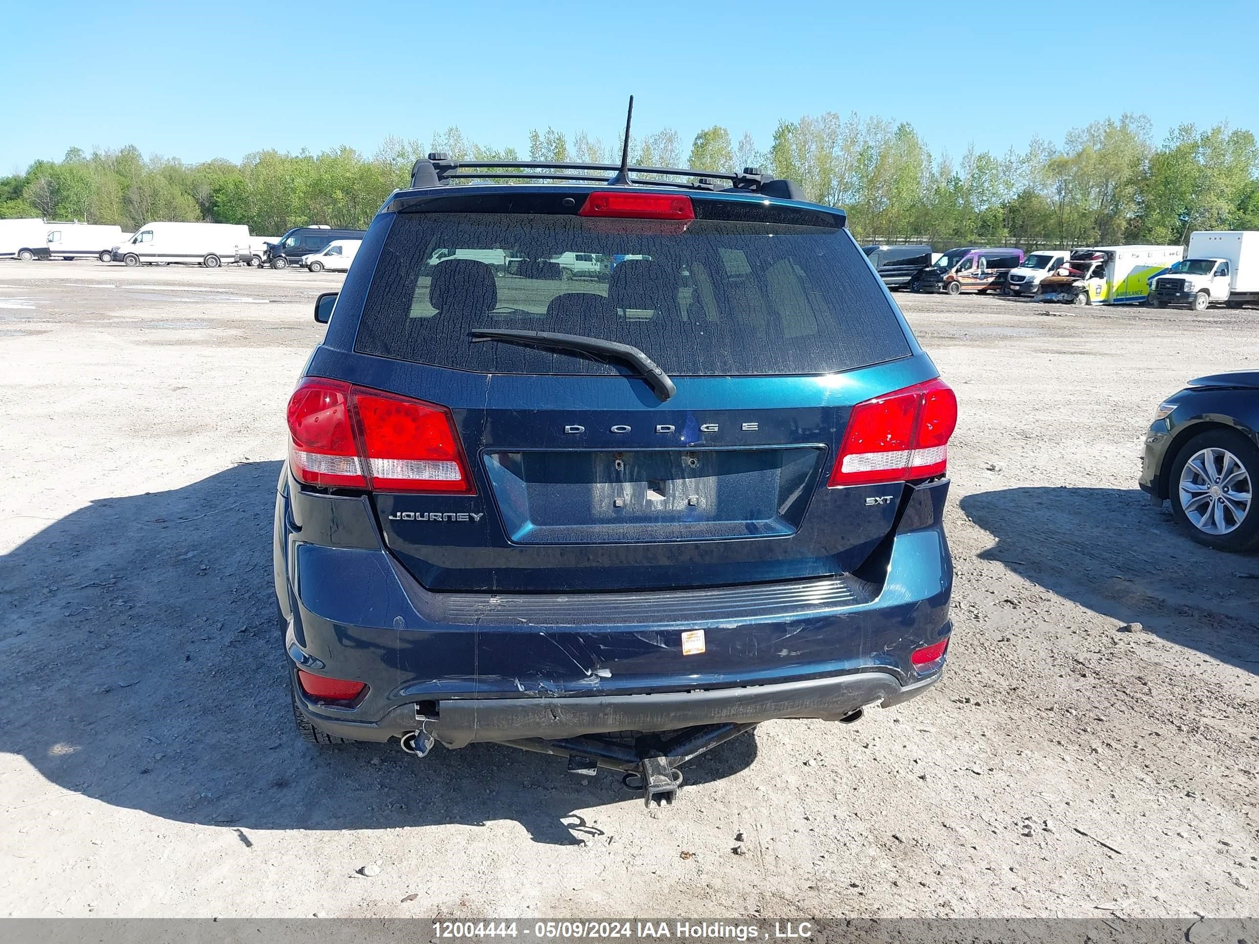 Photo 15 VIN: 3C4PDCCG6DT535663 - DODGE JOURNEY 