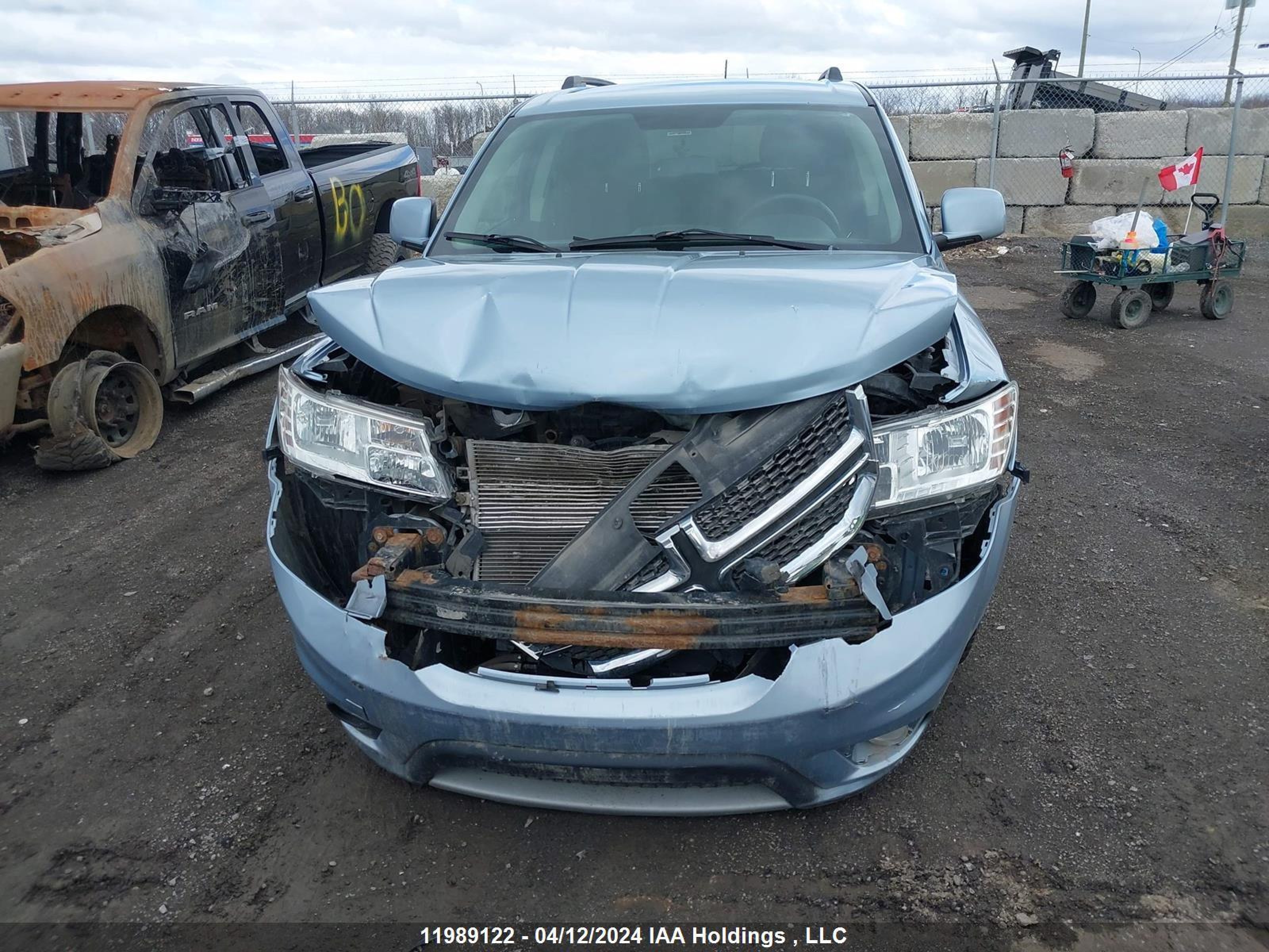 Photo 12 VIN: 3C4PDCCG7DT614517 - DODGE JOURNEY 