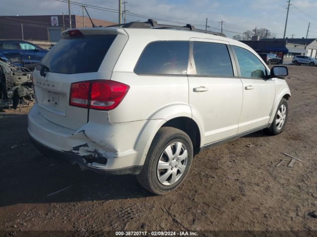 Photo 3 VIN: 3C4PDCCG8FT754126 - DODGE JOURNEY 