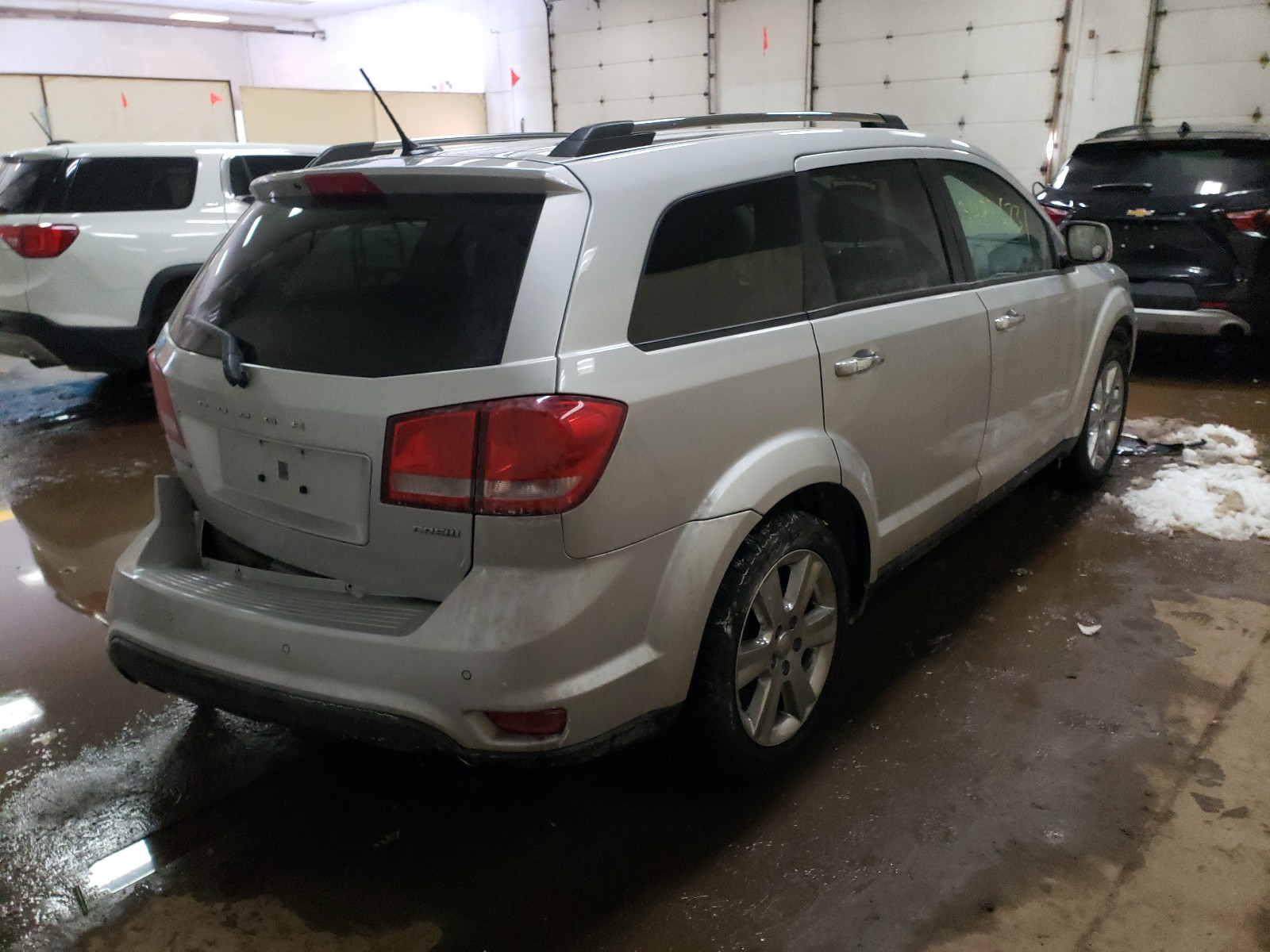 Photo 3 VIN: 3C4PDCDG6DT646762 - DODGE JOURNEY CR 