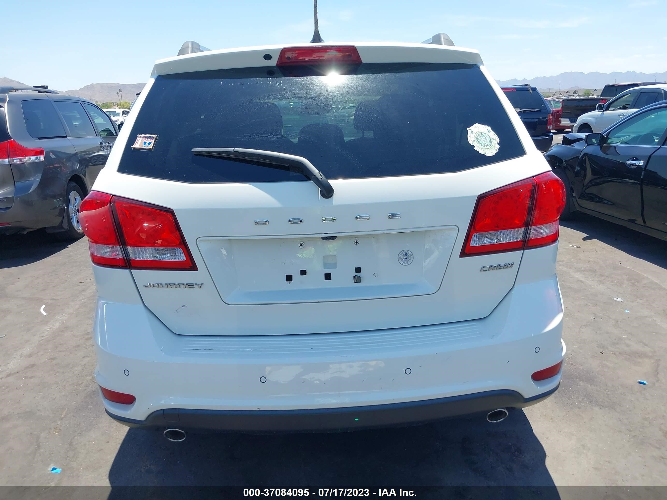 Photo 16 VIN: 3C4PDCDG7DT532740 - DODGE JOURNEY 