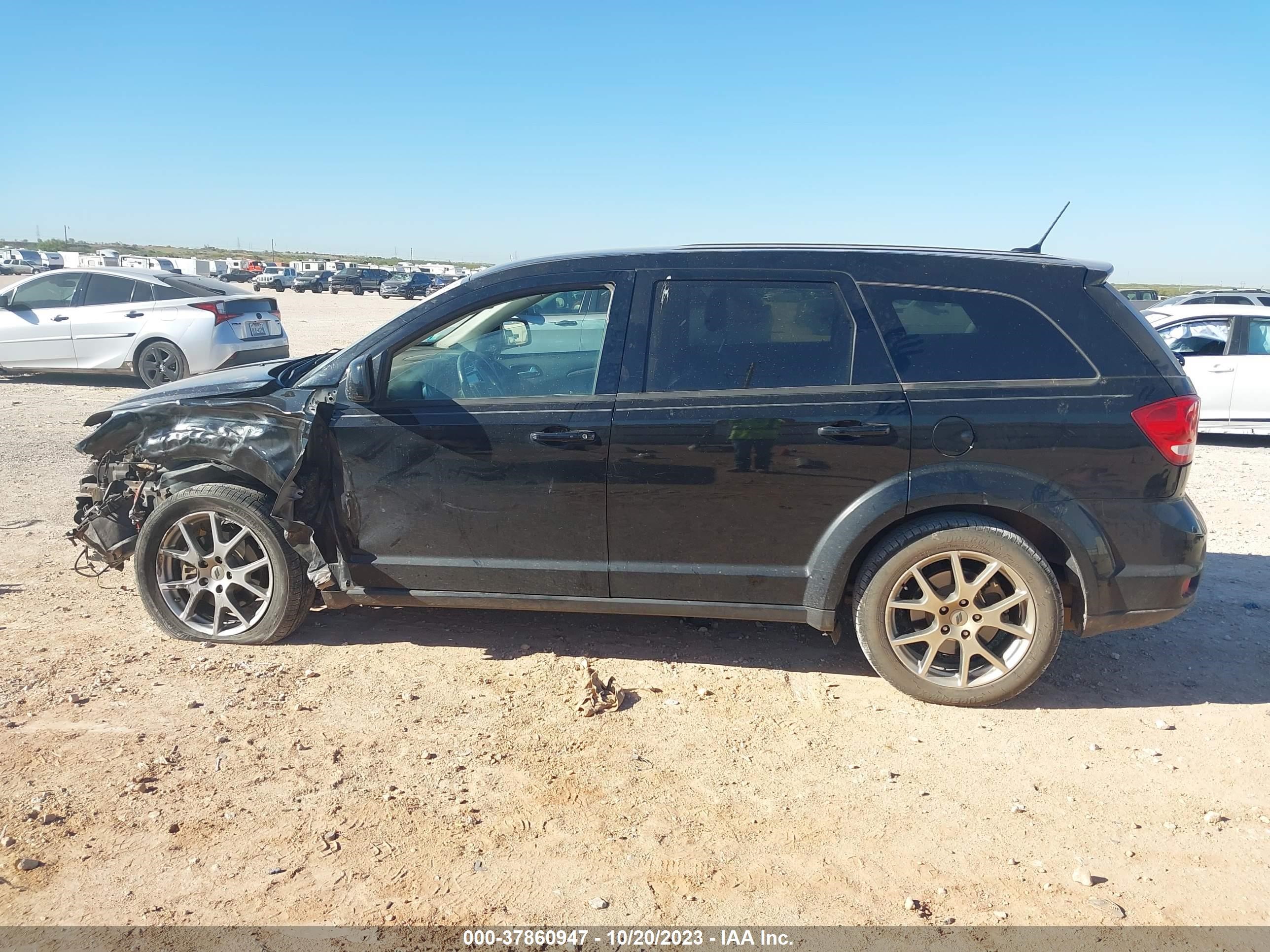 Photo 14 VIN: 3C4PDCEG2JT352320 - DODGE JOURNEY 