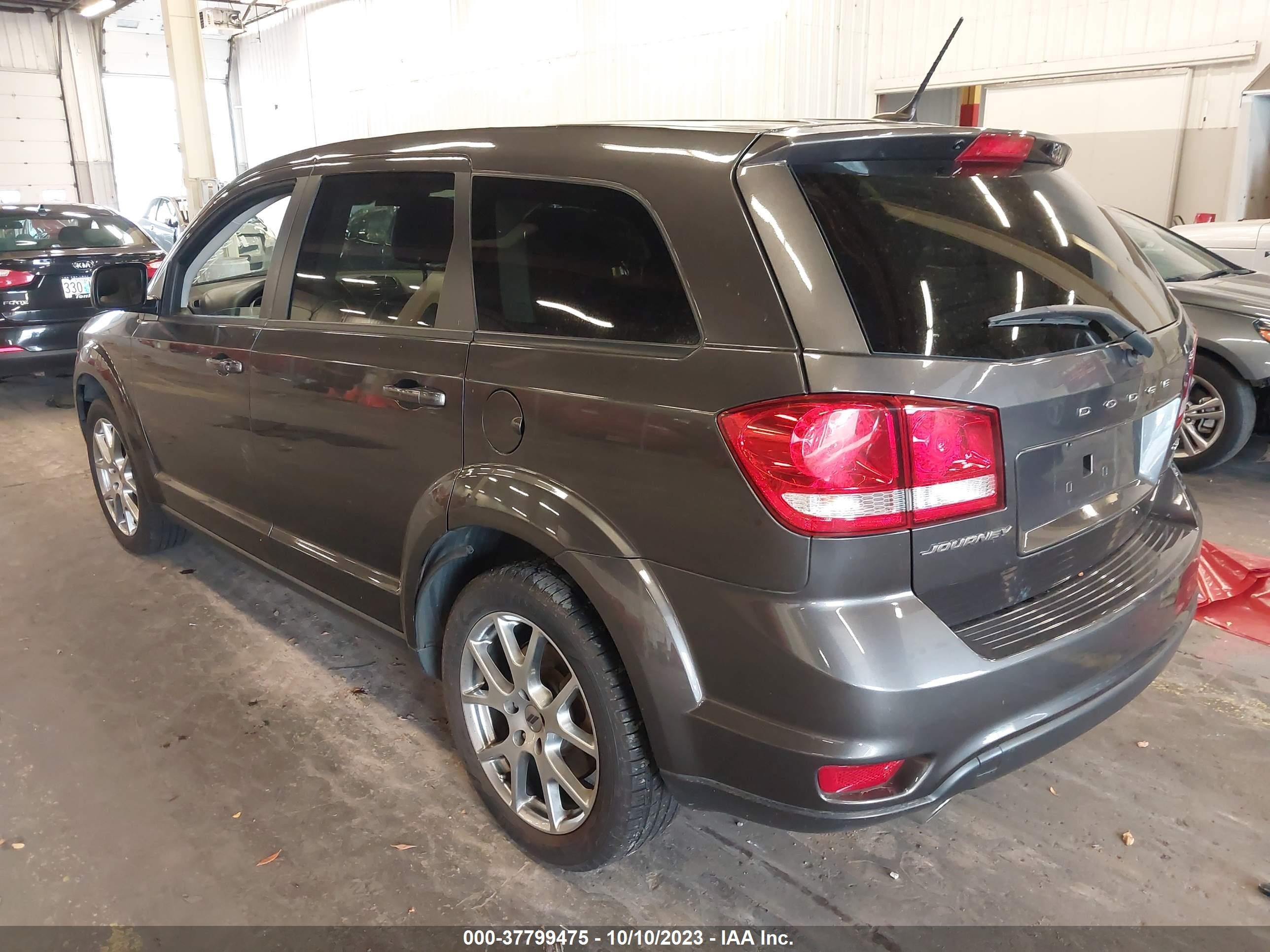 Photo 2 VIN: 3C4PDCEG2JT381137 - DODGE JOURNEY 