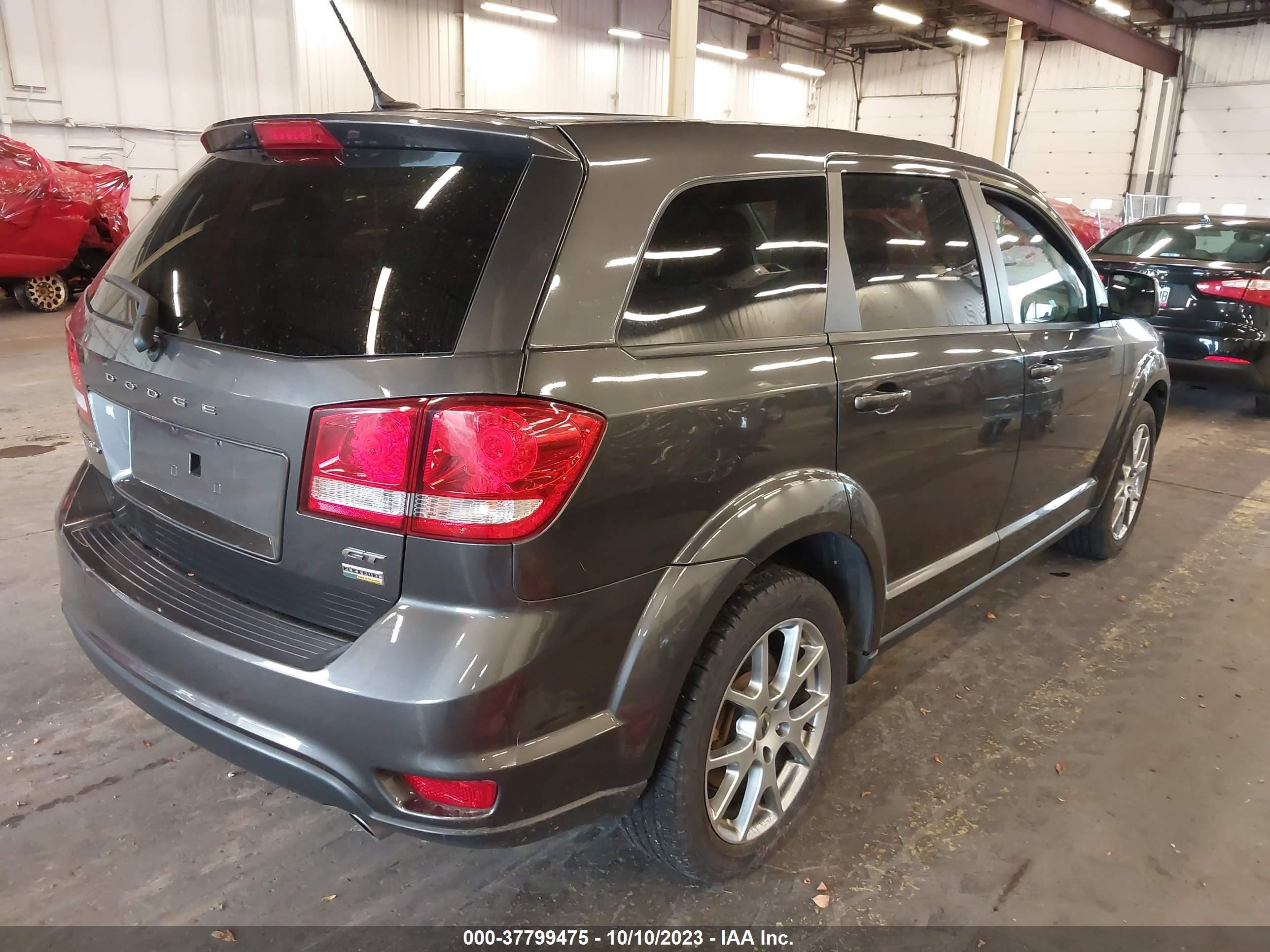 Photo 3 VIN: 3C4PDCEG2JT381137 - DODGE JOURNEY 