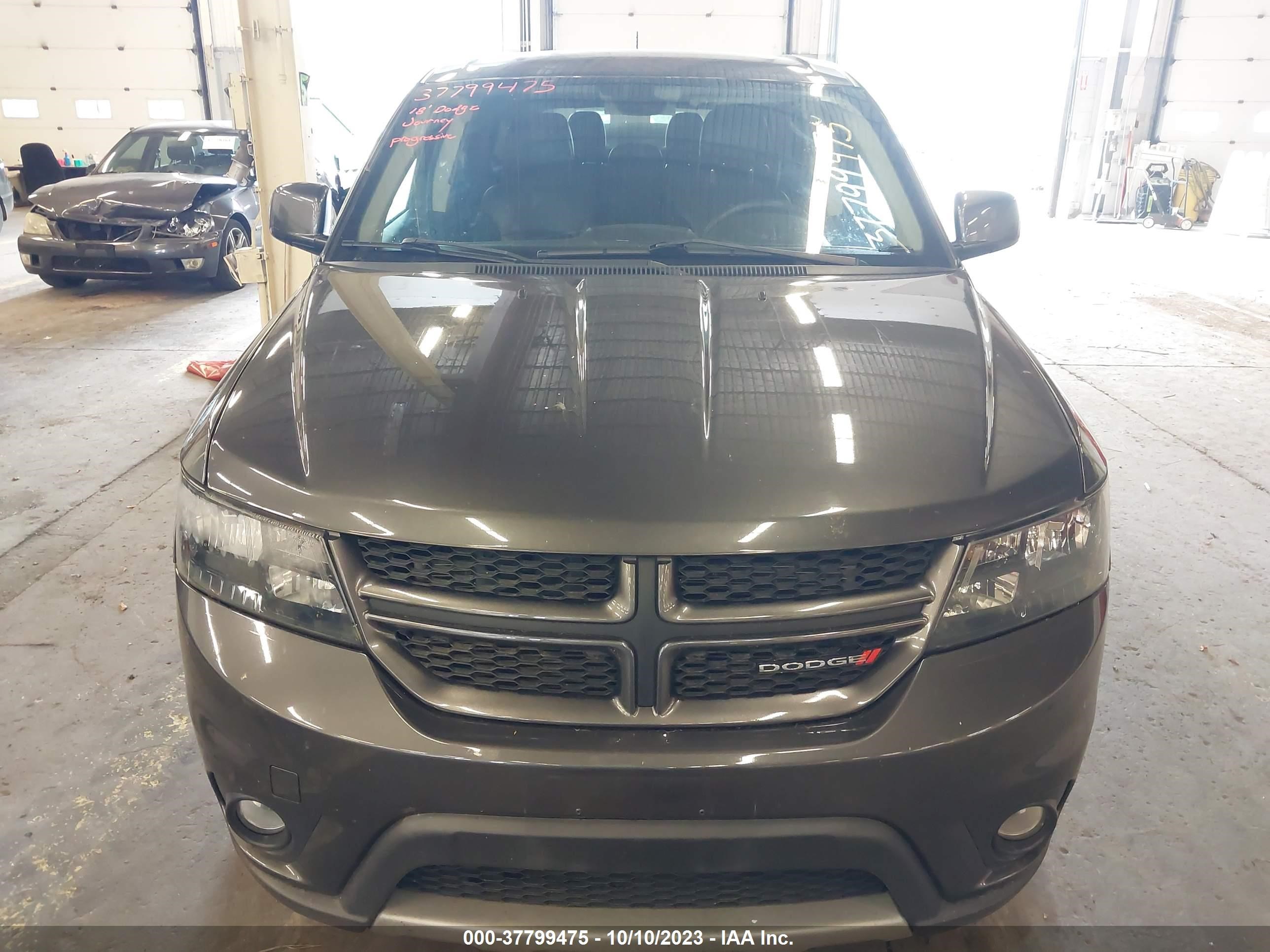 Photo 5 VIN: 3C4PDCEG2JT381137 - DODGE JOURNEY 