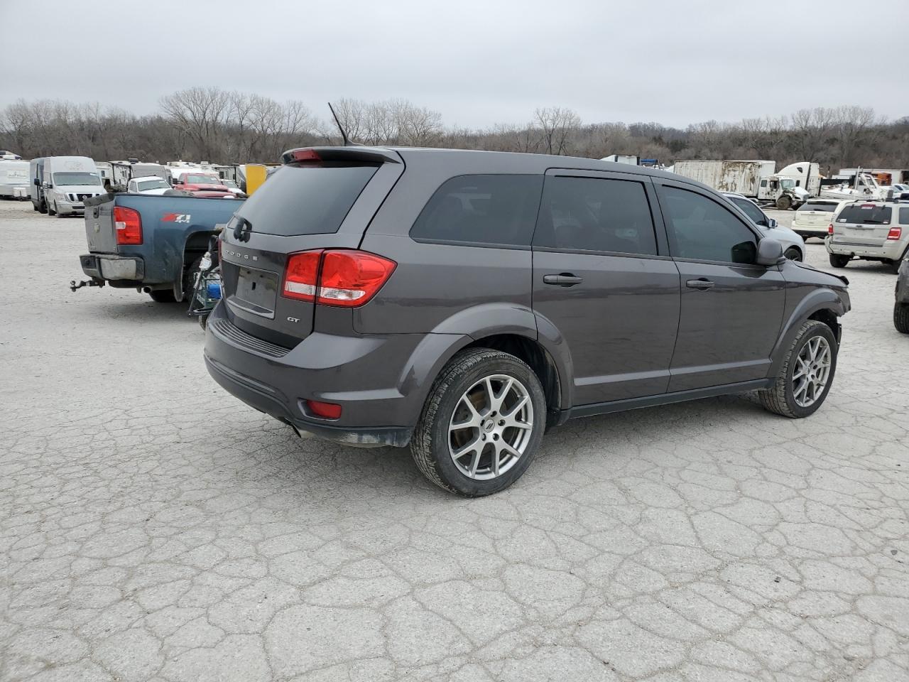 Photo 2 VIN: 3C4PDCEG3JT276445 - DODGE JOURNEY 