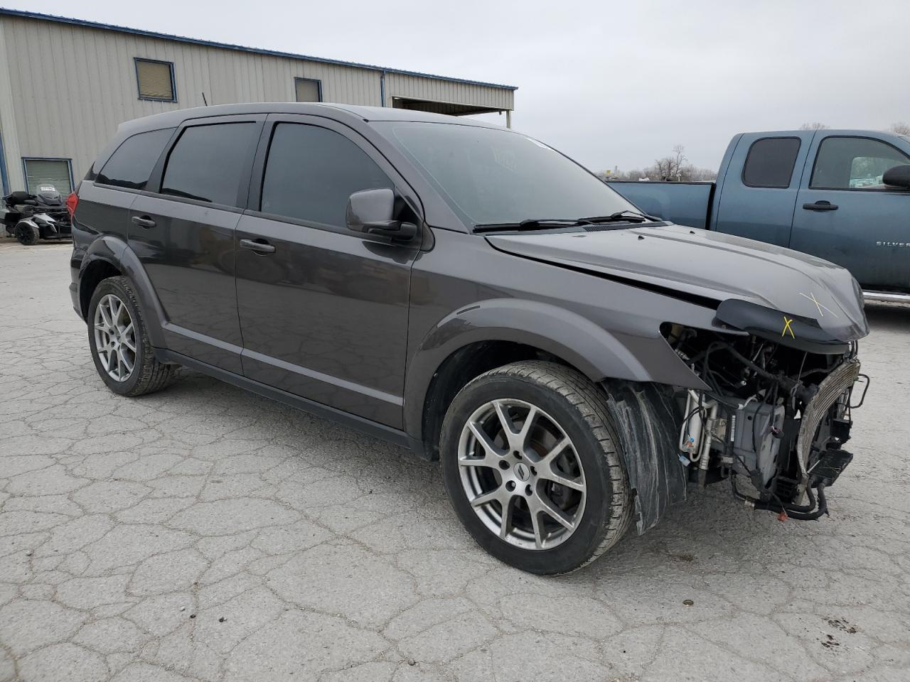 Photo 3 VIN: 3C4PDCEG3JT276445 - DODGE JOURNEY 