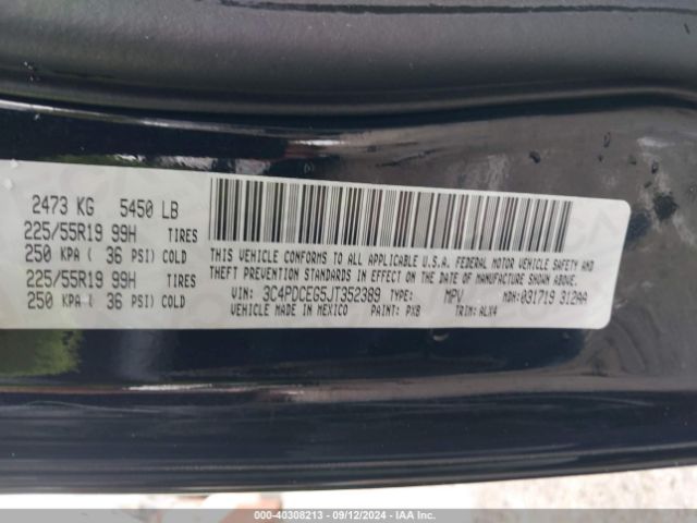 Photo 8 VIN: 3C4PDCEG5JT352389 - DODGE JOURNEY 