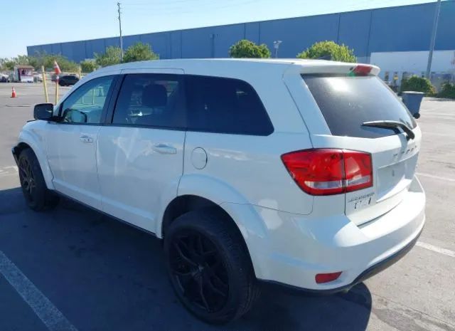 Photo 2 VIN: 3C4PDCEG6JT425849 - DODGE JOURNEY 