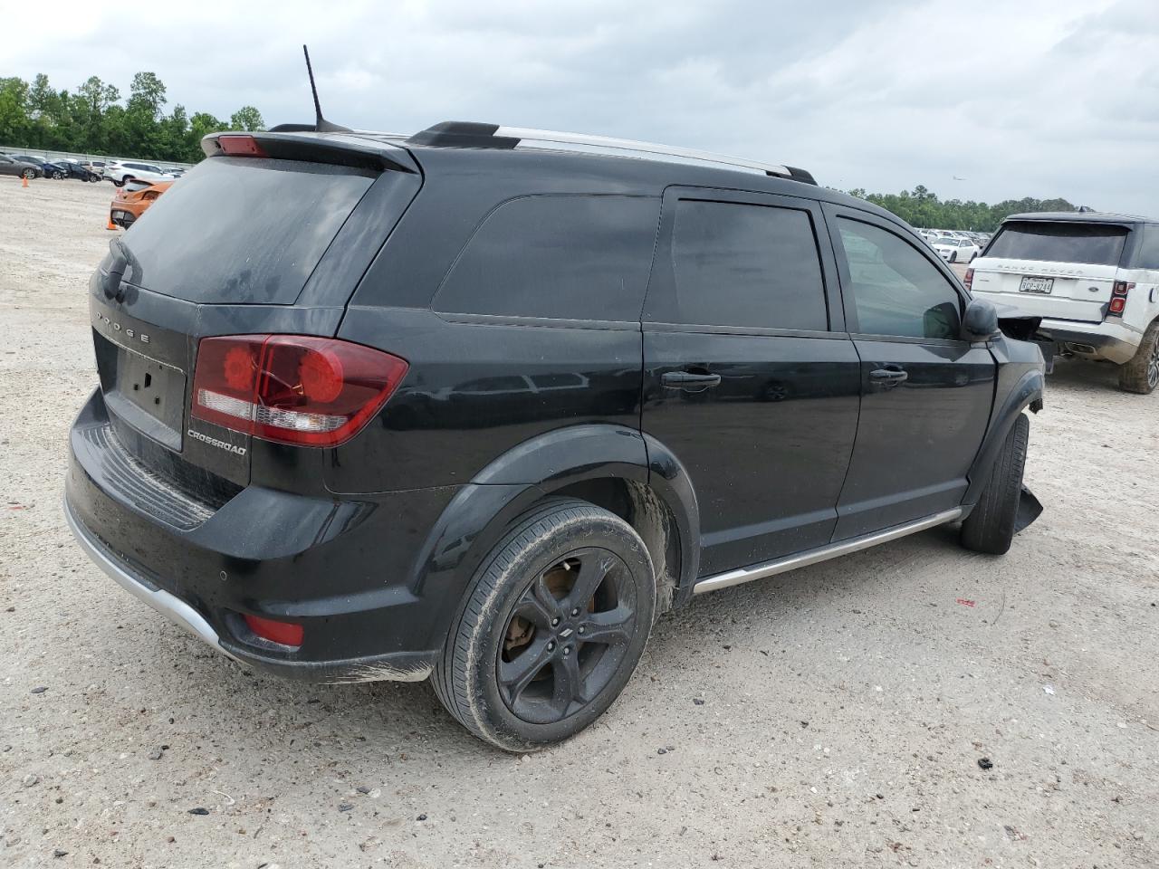 Photo 2 VIN: 3C4PDCGB0LT183869 - DODGE JOURNEY 