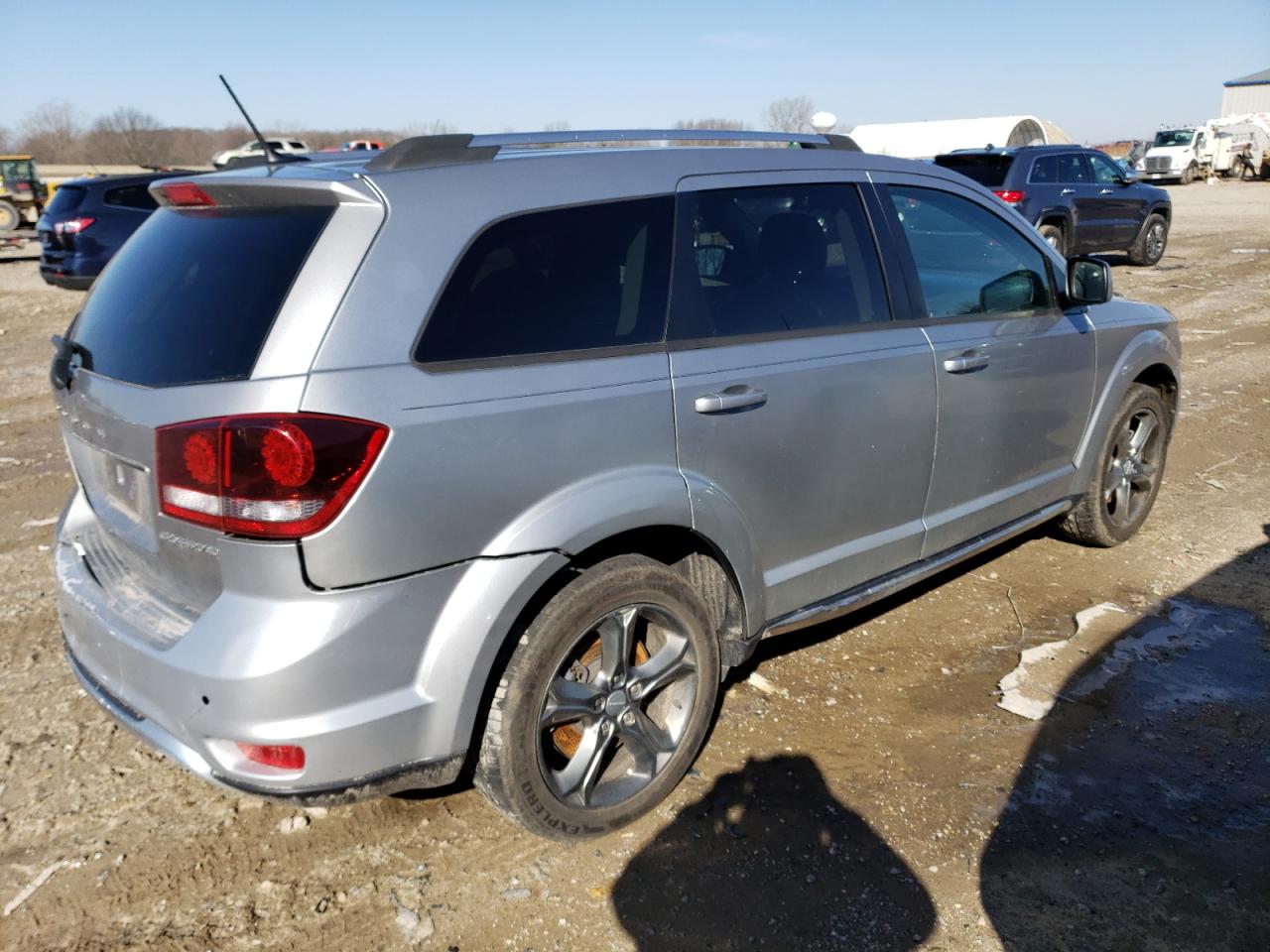 Photo 2 VIN: 3C4PDCGB1HT605610 - DODGE JOURNEY 