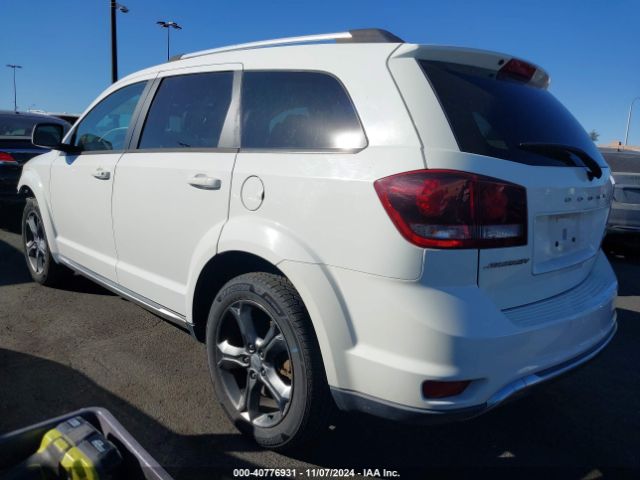 Photo 2 VIN: 3C4PDCGB3FT597653 - DODGE JOURNEY 