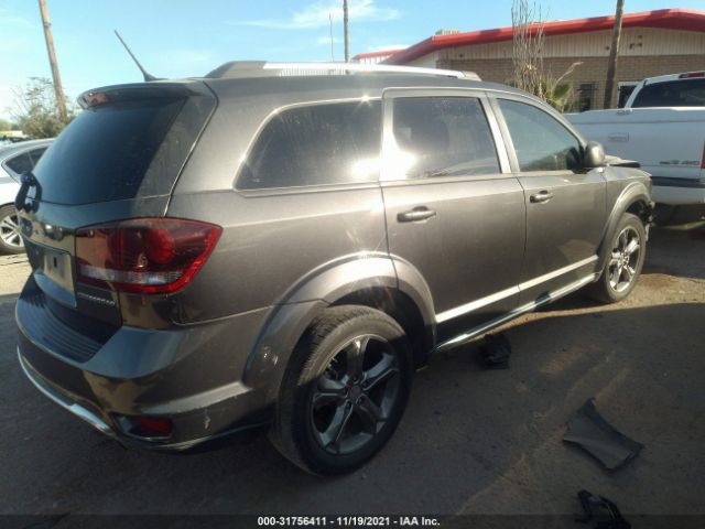 Photo 3 VIN: 3C4PDCGB3GT106886 - DODGE JOURNEY 