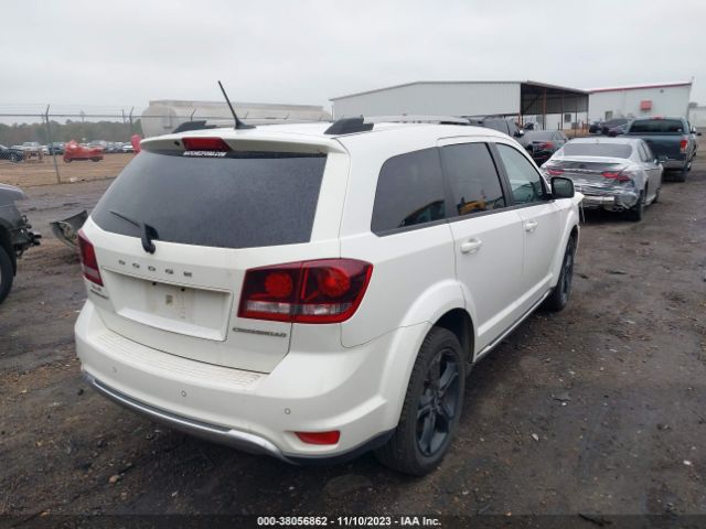 Photo 3 VIN: 3C4PDCGB5JT340423 - DODGE JOURNEY 