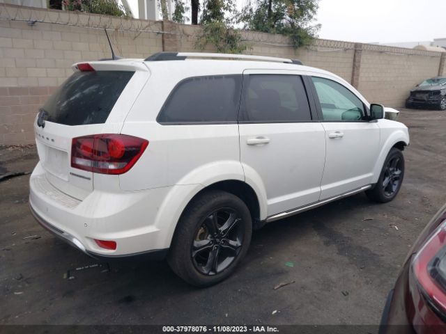 Photo 3 VIN: 3C4PDCGB5LT265175 - DODGE JOURNEY 