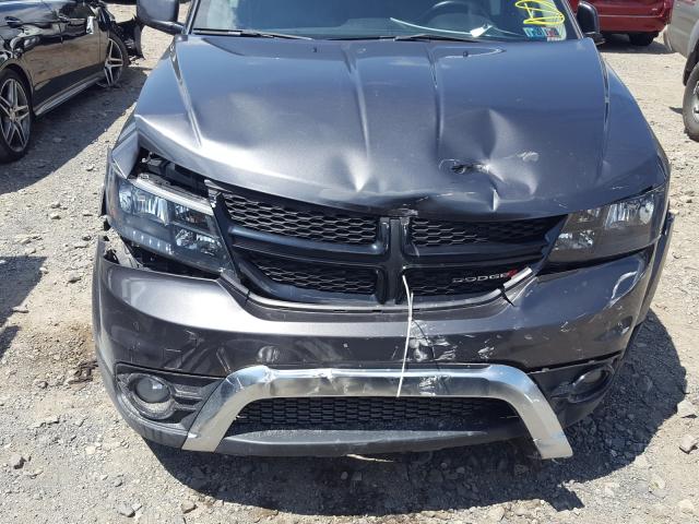 Photo 6 VIN: 3C4PDCGB6FT649891 - DODGE JOURNEY CR 