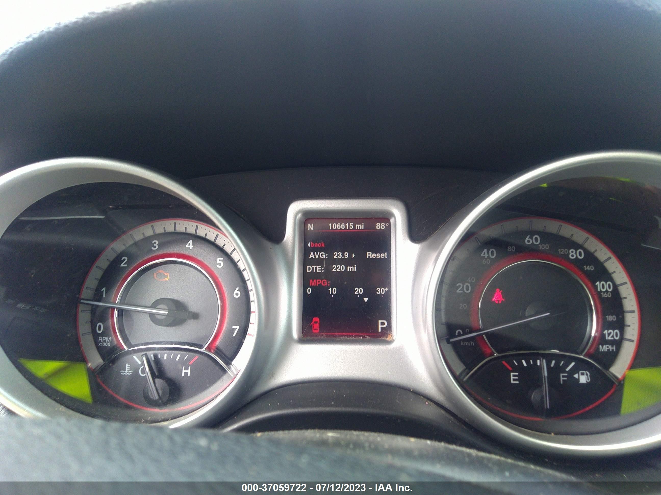 Photo 6 VIN: 3C4PDCGB6GT238461 - DODGE JOURNEY 