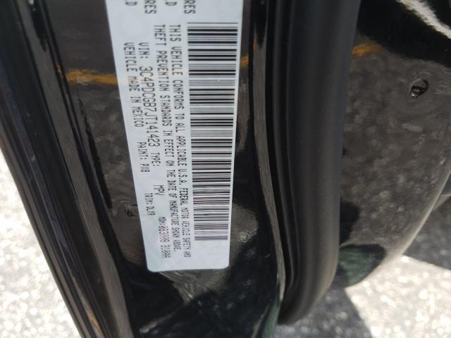 Photo 9 VIN: 3C4PDCGB7JT141423 - DODGE JOURNEY CR 