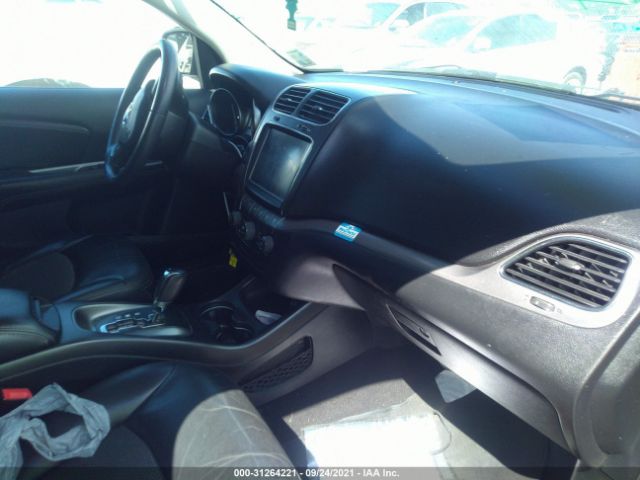 Photo 4 VIN: 3C4PDCGB8FT718936 - DODGE JOURNEY 