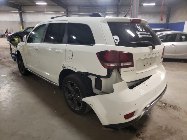 Photo 2 VIN: 3C4PDCGB9JT216705 - DODGE JOURNEY 