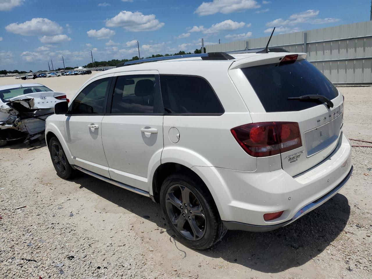 Photo 15 VIN: 3C4PDCGB9LT201513 - DODGE JOURNEY 