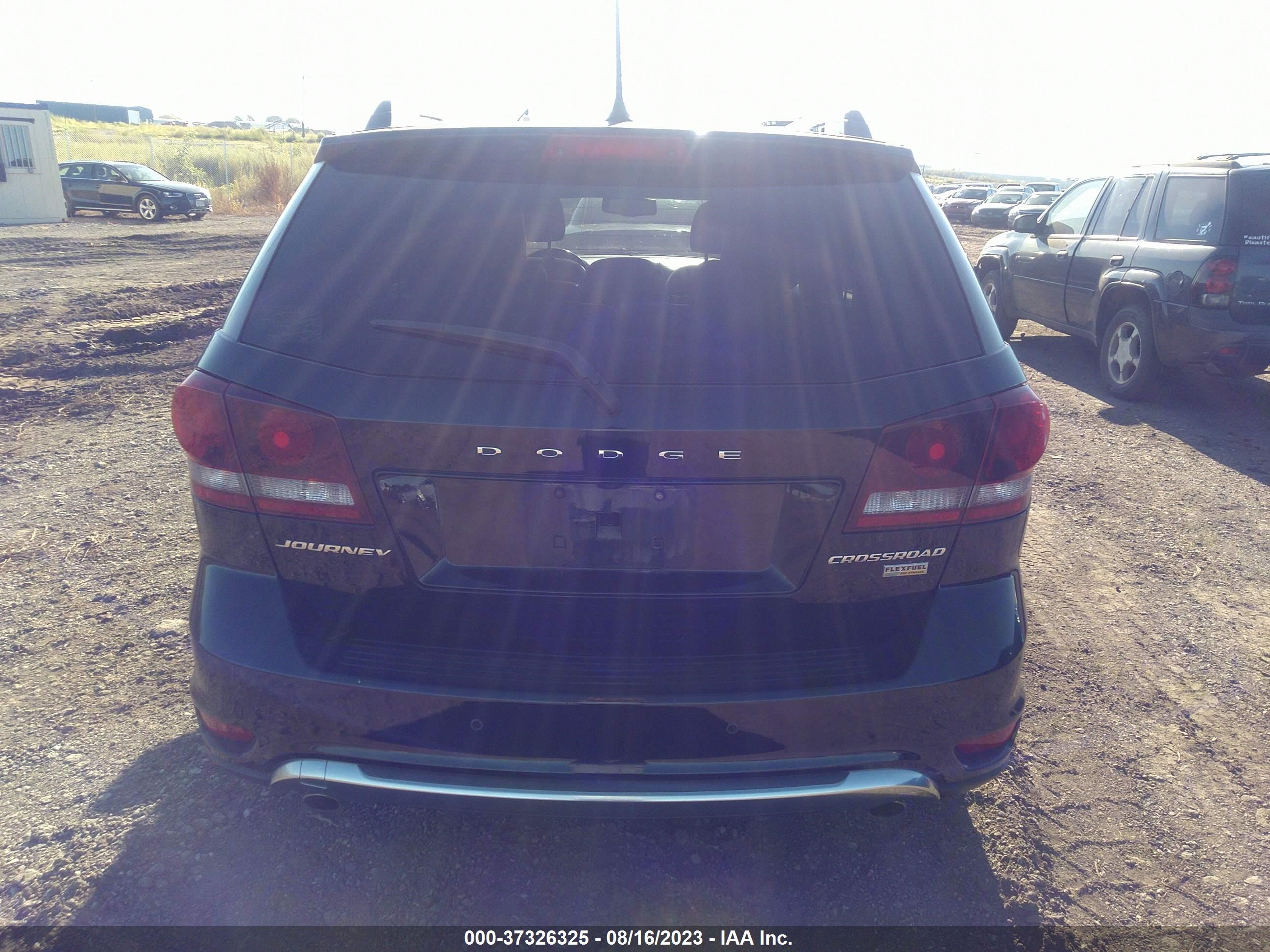 Photo 15 VIN: 3C4PDCGG1HT613637 - DODGE JOURNEY 