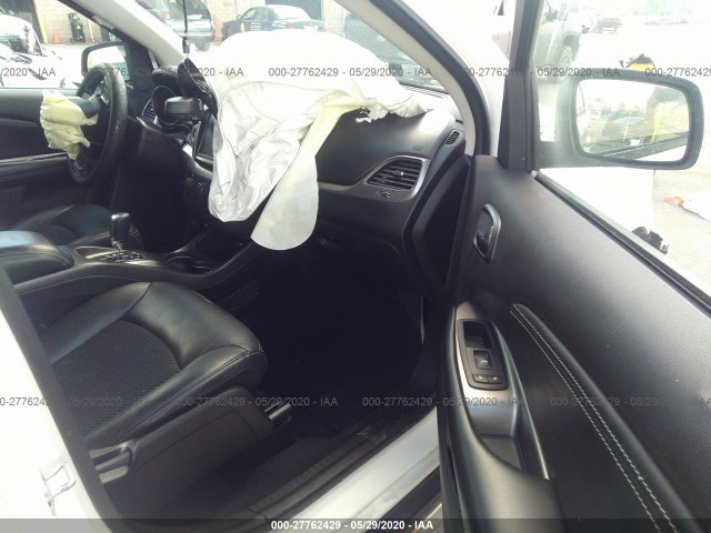 Photo 4 VIN: 3C4PDCGG3JT513688 - DODGE JOURNEY CROSSROAD 