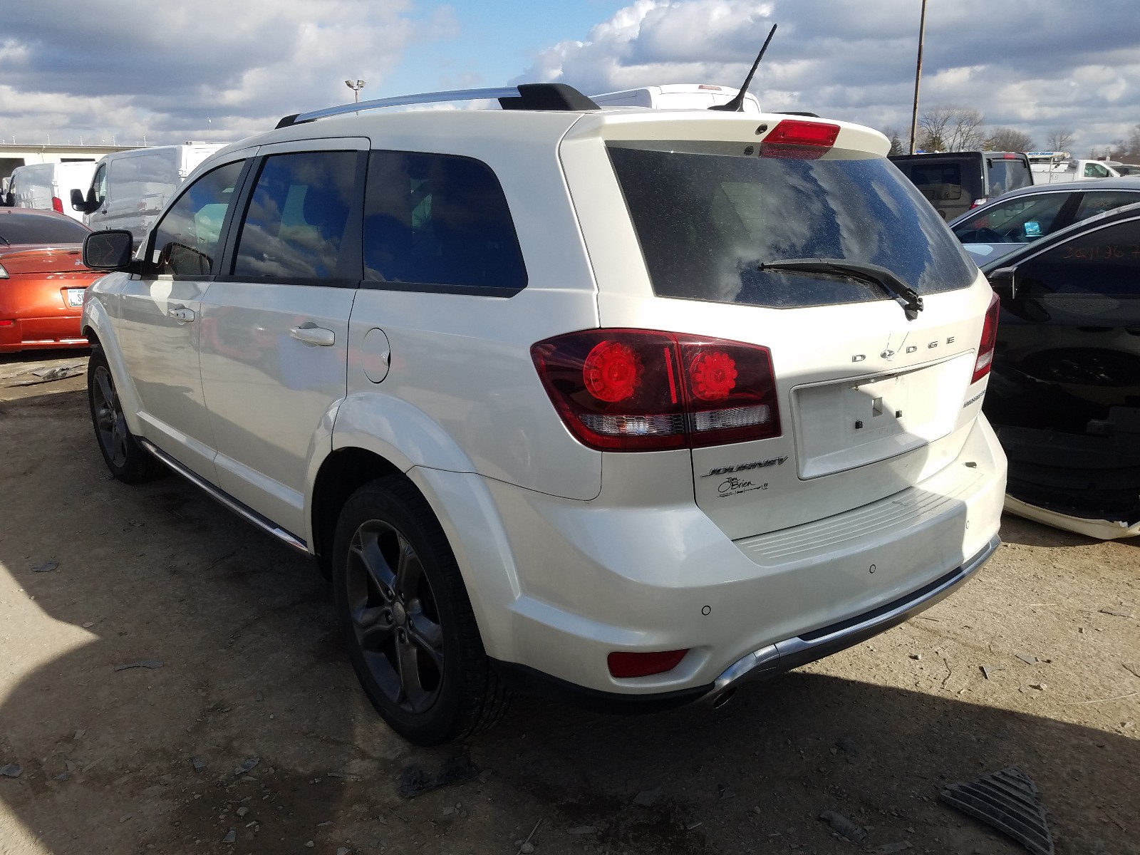 Photo 2 VIN: 3C4PDCGG4FT644958 - DODGE JOURNEY CROSSROAD 