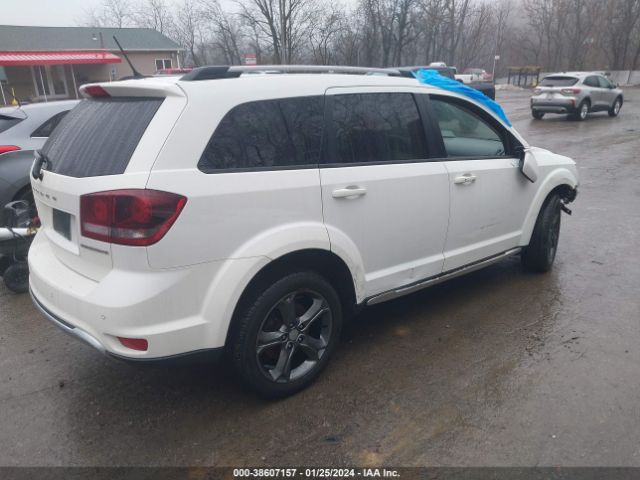 Photo 3 VIN: 3C4PDCGG5ET260752 - DODGE JOURNEY 