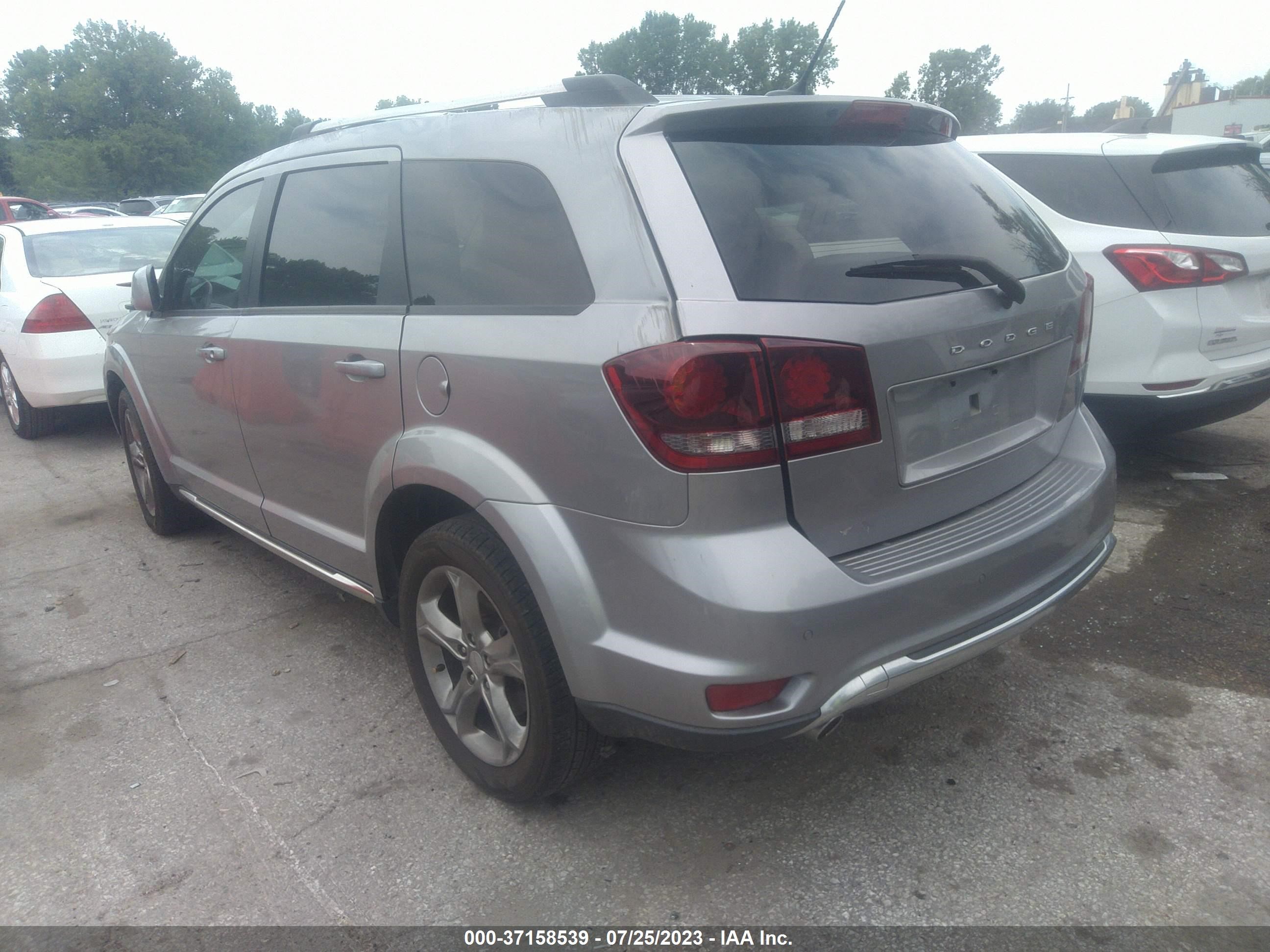 Photo 2 VIN: 3C4PDCGG5GT123989 - DODGE JOURNEY 