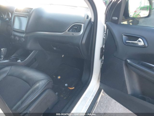 Photo 4 VIN: 3C4PDCGG5HT501231 - DODGE JOURNEY 