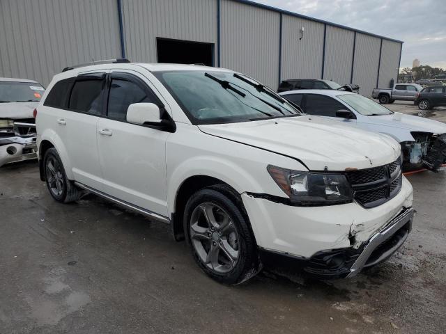 Photo 3 VIN: 3C4PDCGG6FT559572 - DODGE JOURNEY CR 