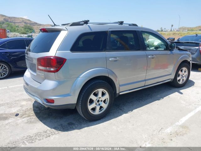 Photo 3 VIN: 3C4PDCGG7HT533114 - DODGE JOURNEY 