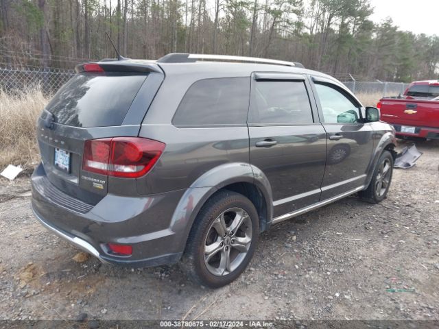 Photo 3 VIN: 3C4PDCGG8JT157108 - DODGE JOURNEY 