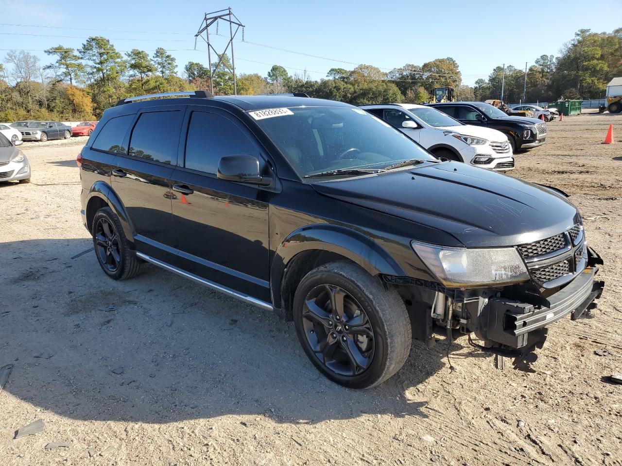 Photo 3 VIN: 3C4PDCGG8KT700717 - DODGE JOURNEY 