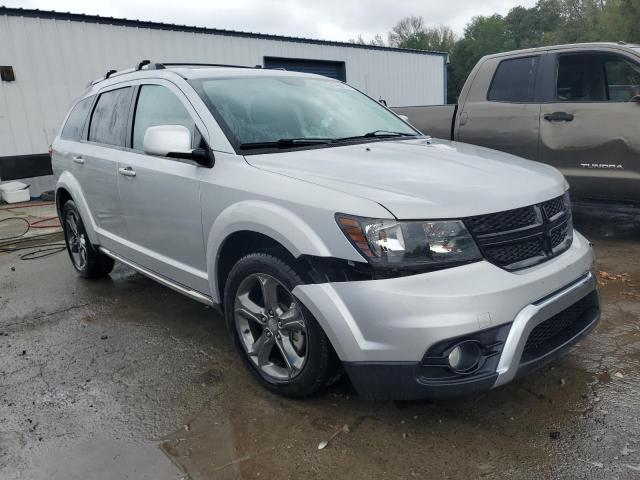 Photo 3 VIN: 3C4PDCGG9ET285444 - DODGE JOURNEY CR 