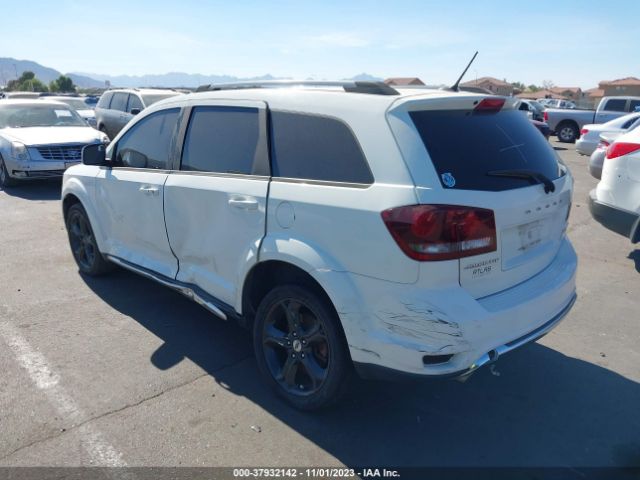 Photo 2 VIN: 3C4PDCGG9JT379530 - DODGE JOURNEY 