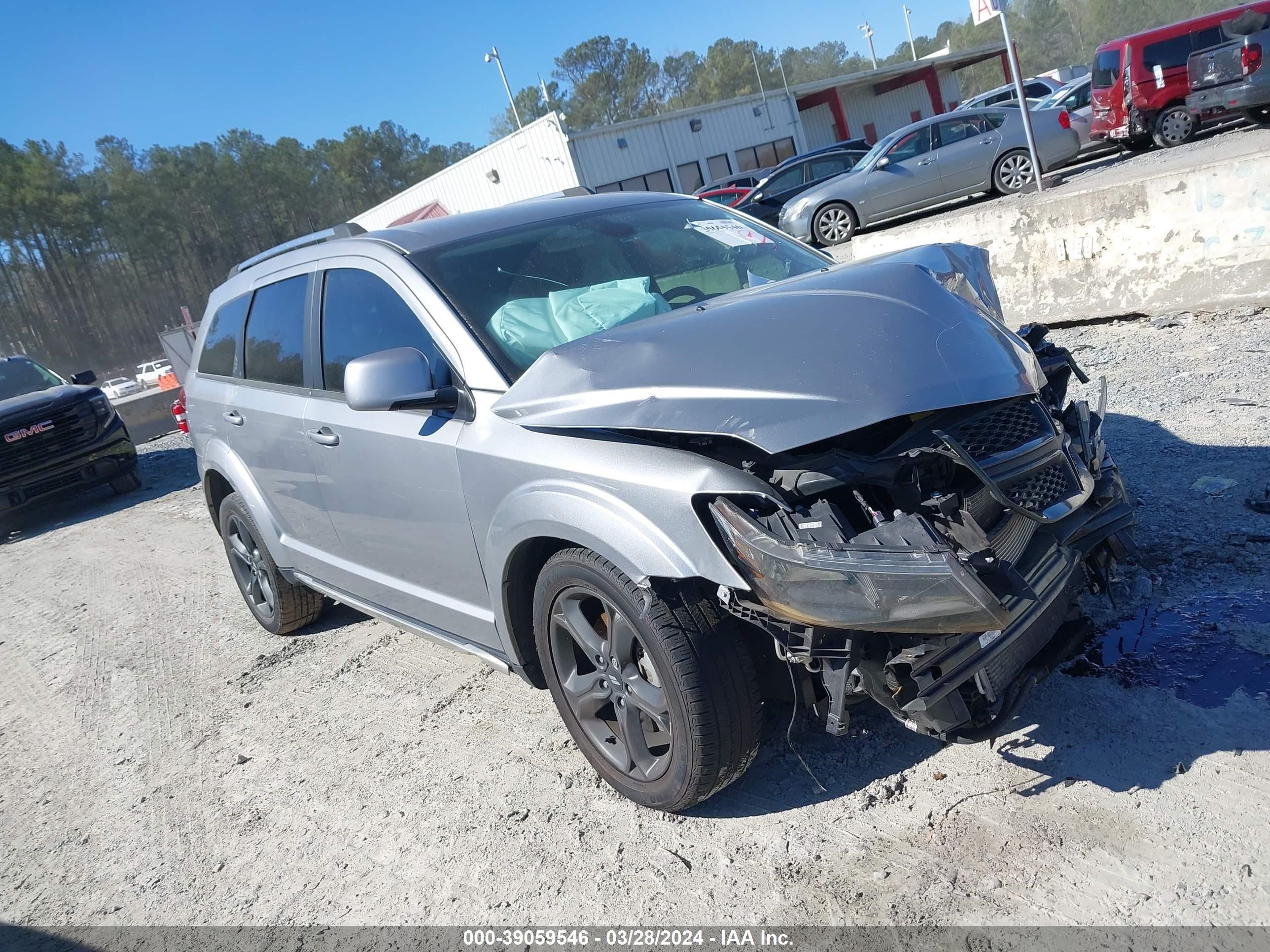 Photo 0 VIN: 3C4PDCGG9JT511170 - DODGE JOURNEY 