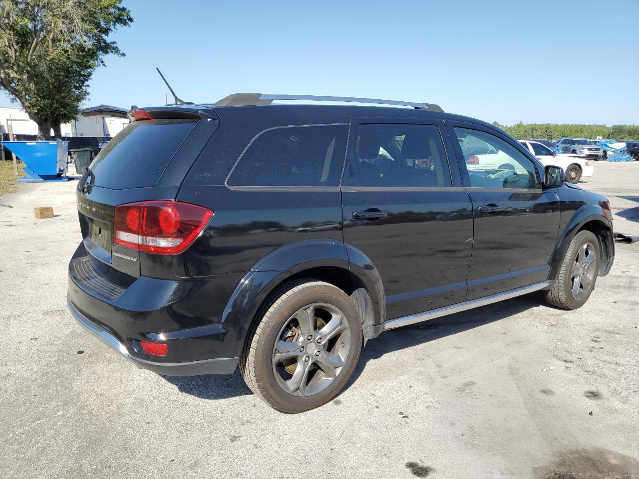 Photo 2 VIN: 3C4PDCGGXGT241133 - DODGE JOURNEY 