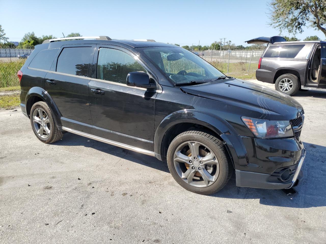 Photo 3 VIN: 3C4PDCGGXGT241133 - DODGE JOURNEY 